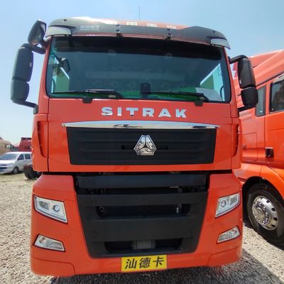 Sinotruk de segunda mano HOWO Camión de transporte de carga CNG pesado 6X4 Camión tractor