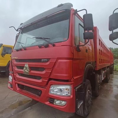 Sinotruk 6X4 con volante hidráulico y neumáticos sin tubos