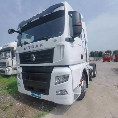 Un camión tractor de GNC de 480 CV con asiento de suspensión aérea La solución definitiva para el transporte de carga