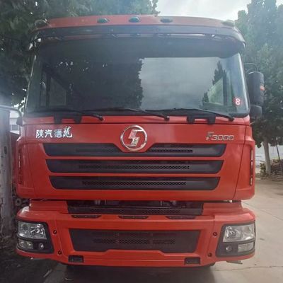 Camión de carga de segunda mano asequible con sistema de dirección hidráulico y capacidad de carga de 21-30 t