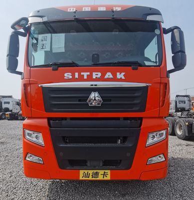 Material de acero al carbono Sinotruck Ventas de camión pesado de 480 HP para remolcar semirremolque