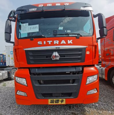Tractor usado a un precio muy económico con capacidad del motor&gt; 8L y norma de emisiones Euro 5