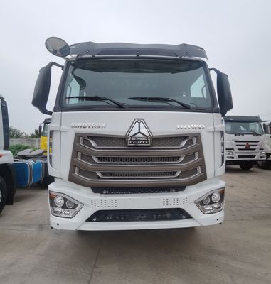Dirección hidráulica utilizado HOWO camión tractor 600L tanque de combustible para remolque