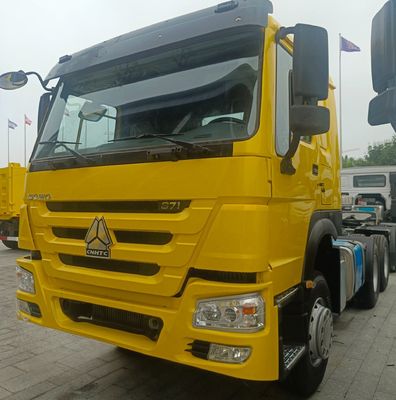 Sinotruck 6X4 Tractor 2024 Modelo 400L Tanque de combustible y asiento de suspensión aerodinámica avanzada