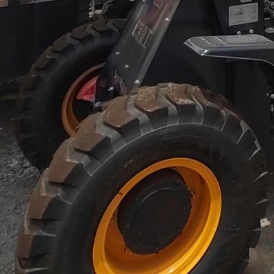 Cargador pequeño para la manipulación rápida y precisa de materiales camión de basura 30 días devolución de reembolsos