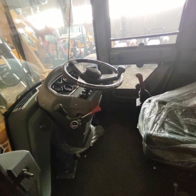 Carga de material precisa con cargador compacto portátil amarillo y motor Euro 5 495 veces