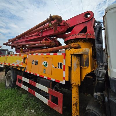 Remolque de tractor de segunda mano para transporte con dirección hidráulica y asistencia eléctrica