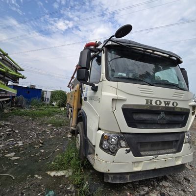 8*2 Camión de bombeo Componentes de chasis renovados con neumáticos y sistema de dirección asistida