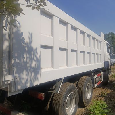Transmisión manual 371 caballos de fuerza 6X4 camión de descarga con Cnhtc Haowo y motor diesel