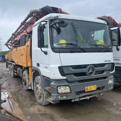 Chasis Sinotruk con transmisión manual equipado con componentes y neumáticos renovados