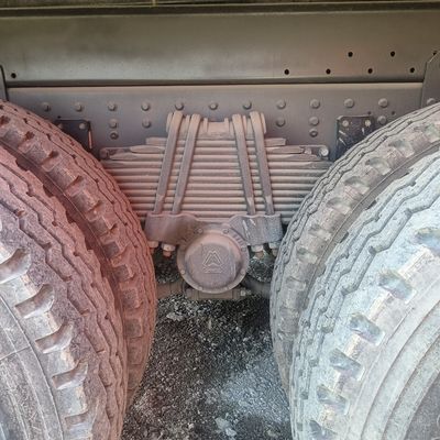 Sinotruk 6X4 camión con neumáticos con certificación ISO y dirección hidráulica