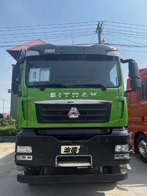 Camión de descarga Sinotruk con motor y asientos de carga pesada de capacidad ≤5 Capacidad del motor 4-6L