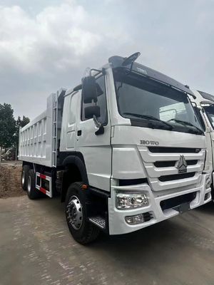 Capacidad del motor 4-6L Estilo de elevación frontal Dirección hidráulica de potencia camión de descarga para descargar