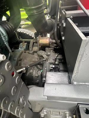 Capacidad del motor 4-6L Estilo de elevación frontal Dirección hidráulica de potencia camión de descarga para descargar