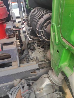 Tractor versátil Sinotruk con capacidad de 4-6L y certificación ISO