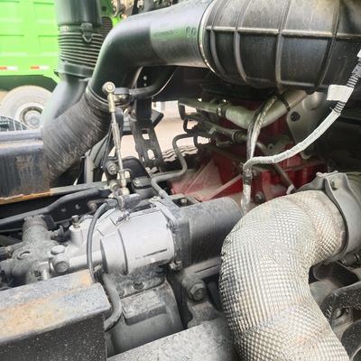 Diseño de neumáticos sin tubos 6X4 camión de basura de 6,5 metros con servicio postventa de 6 meses en Omán