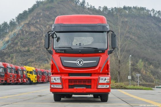 Capacidad de carga de 31-40 t. Consulte nuestro tractor de 420 CV con suspensión aérea.