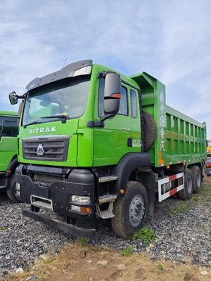 Chasis de camión sinotruk equipado con aire acondicionado con motor diésel potente