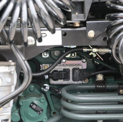 31-40t Sinotruk Sitrak T7 Shacman FAW Foton HOWO 6X4 Semi remolque cabeza tirador descargador carretilla elevadora eléctrica basura Carga de combustible tanque de agua mezclador camión tractor pesado