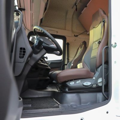 FAW Jiefang 6X4 J6p 370-550HP Remolque cabeza de tractor Camión Costo de envío y tiempo de entrega