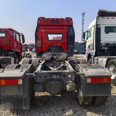 Camión de remolque de tractor de carga pesada de 400L con especificaciones y capacidad personalizadas