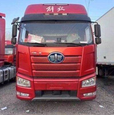 460 caballos de fuerza 6X4 Tractor de doble tracción Nacional cinco versión piloto para y eficiencia