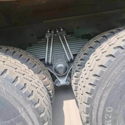 Cabina de aire acondicionado Sinotruk Chasis Vehículo pesado Dirección hidráulica Camión de descarga