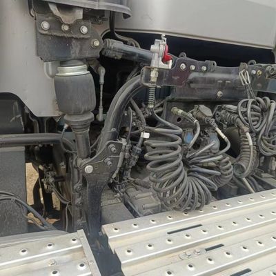 Silla de suspensión aérea Tractor pesado Camión de carga para transporte de larga distancia