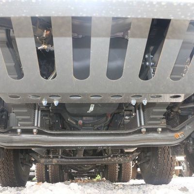 Caja de carga de acero carbono de 21-30 t FAW 8X4 camión con neumáticos y sistema hidráulico de dirección asistida