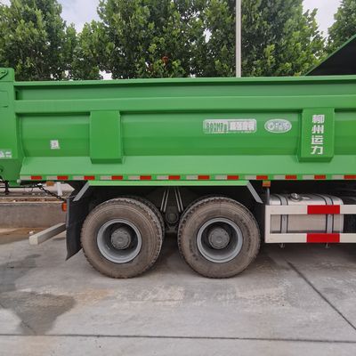 Camión de basura Sinotruk Chasis 6X4 con sistema de dirección asistida por energía hidráulica utilizado