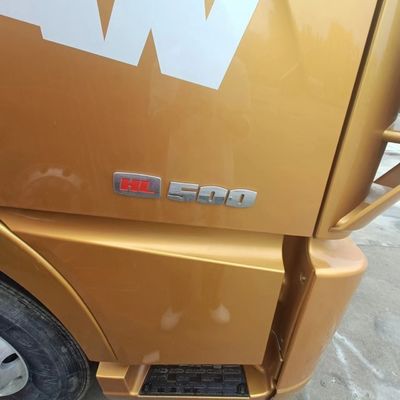 Pneumático de trabajo pesado Sinotruk chasis camión de basura con dirección hidráulica asistida por potencia