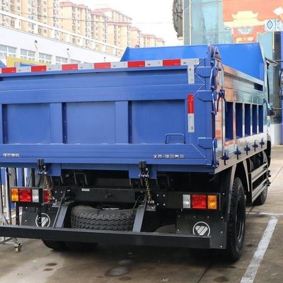 Capacidad del motor 4-6L 160 caballos de fuerza Chasis Sinotruk Recuperado camión de minería para el Congo