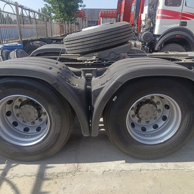 Transmisión manual de 6x4 ruedas motrices Haowo camión tractor de trabajo pesado con suspensión neumática