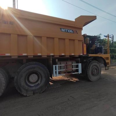 Sistema eléctrico Batería 2X12V/165ah Camión pesado de segunda mano HOWO 6×4 Dump Tipper