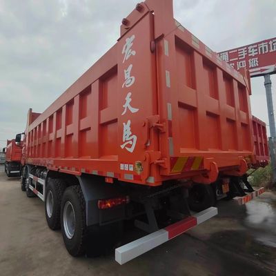 Estilo de elevación delantera Sinotruk HOWO 6*4 camión de descarga para transporte de carga pesada
