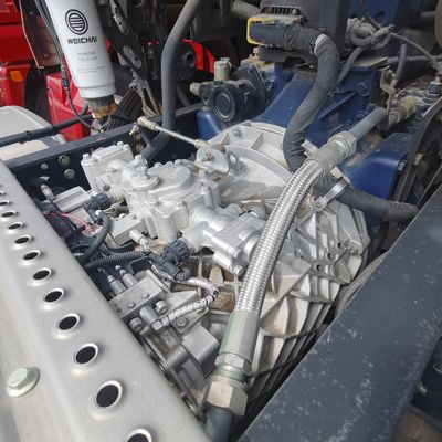 Chasis de descarga con sistema de dirección hidráulica asistida por potencia y capacidad del motor de 4-6L