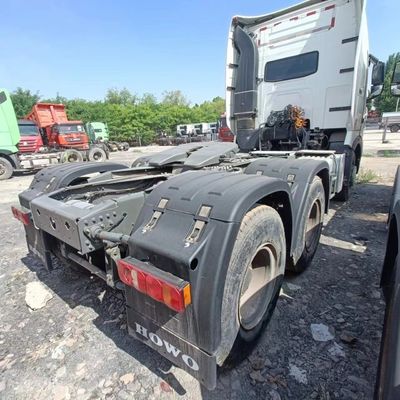 Contenedor de combustible de 400L 351-450hp HOWO Modelo de camión para vehículos de transporte pesado