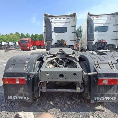 Contenedor de combustible de 400L 351-450hp HOWO Modelo de camión para vehículos de transporte pesado
