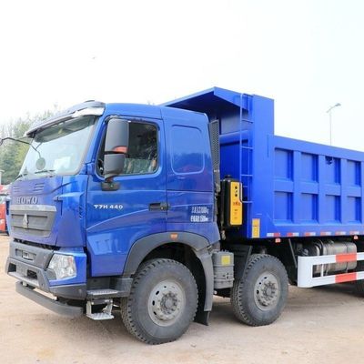 Euro 5 Sinotruck Camión de descarga con asiento de suspensión aérea y piezas de tractor pesado