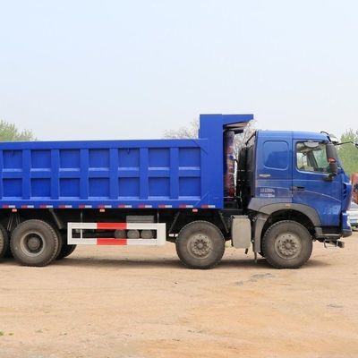 Sinotruk HOWO T7h Motor de tractor con asiento de suspensión aérea 440HP y tanque de combustible de 1000L