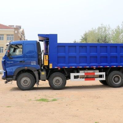 Sinotruk HOWO T7h Motor de tractor con asiento de suspensión aérea 440HP y tanque de combustible de 1000L