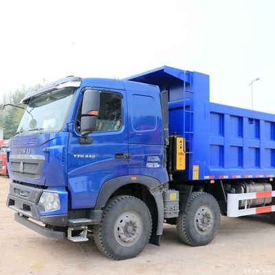 Sinotruk HOWO T7h Carreta pesada 440 HP camión Tracor con 6 meses de servicio postventa
