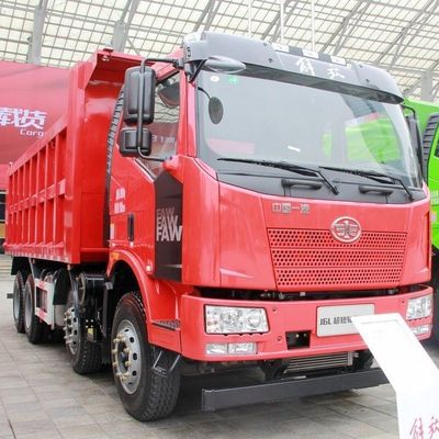 Camión de transporte con chasis Sinotruk de alta capacidad para operaciones de construcción y minería