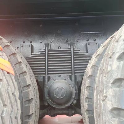 Camión descargable Shacman de 40 toneladas renovado para minería pesada en caja de carga de acero al carbono