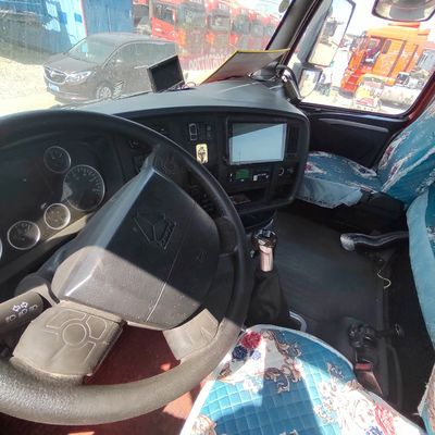 Capacidad de carga de 30 t Tipo de transmisión manual Sinotruk de trabajo pesado Chasis Tipper Truck