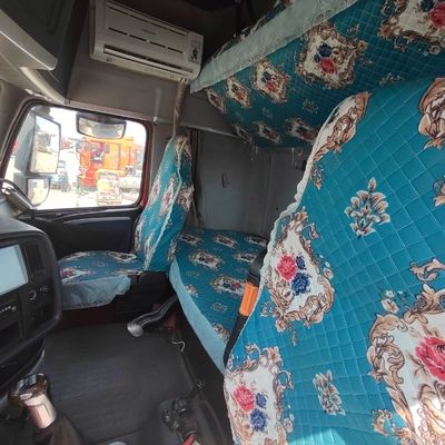 Capacidad de carga de 30 t Tipo de transmisión manual Sinotruk de trabajo pesado Chasis Tipper Truck