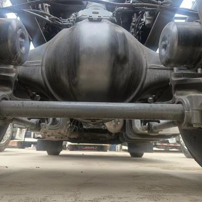 Mejorar su remolque de trabajo pesado con Shandeka 480HP tractor de GNC y asiento de suspensión aérea