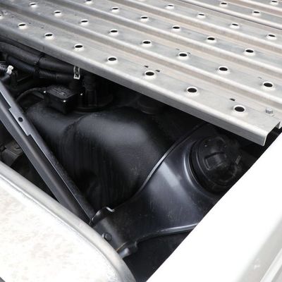 Camión pesado de dirección hidráulica asistida por motor con tanque grande