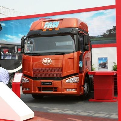 6X4 Tractor Diesel con 460 CV Camión de engranajes manuales potente y duradero Euro 3 FAW Jh6p
