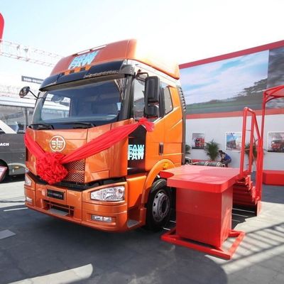 460 CV FAW Jh6p 6X4 Diésel Euro 3 camión tractor con 12m * 2.55m * 4m dimensiones